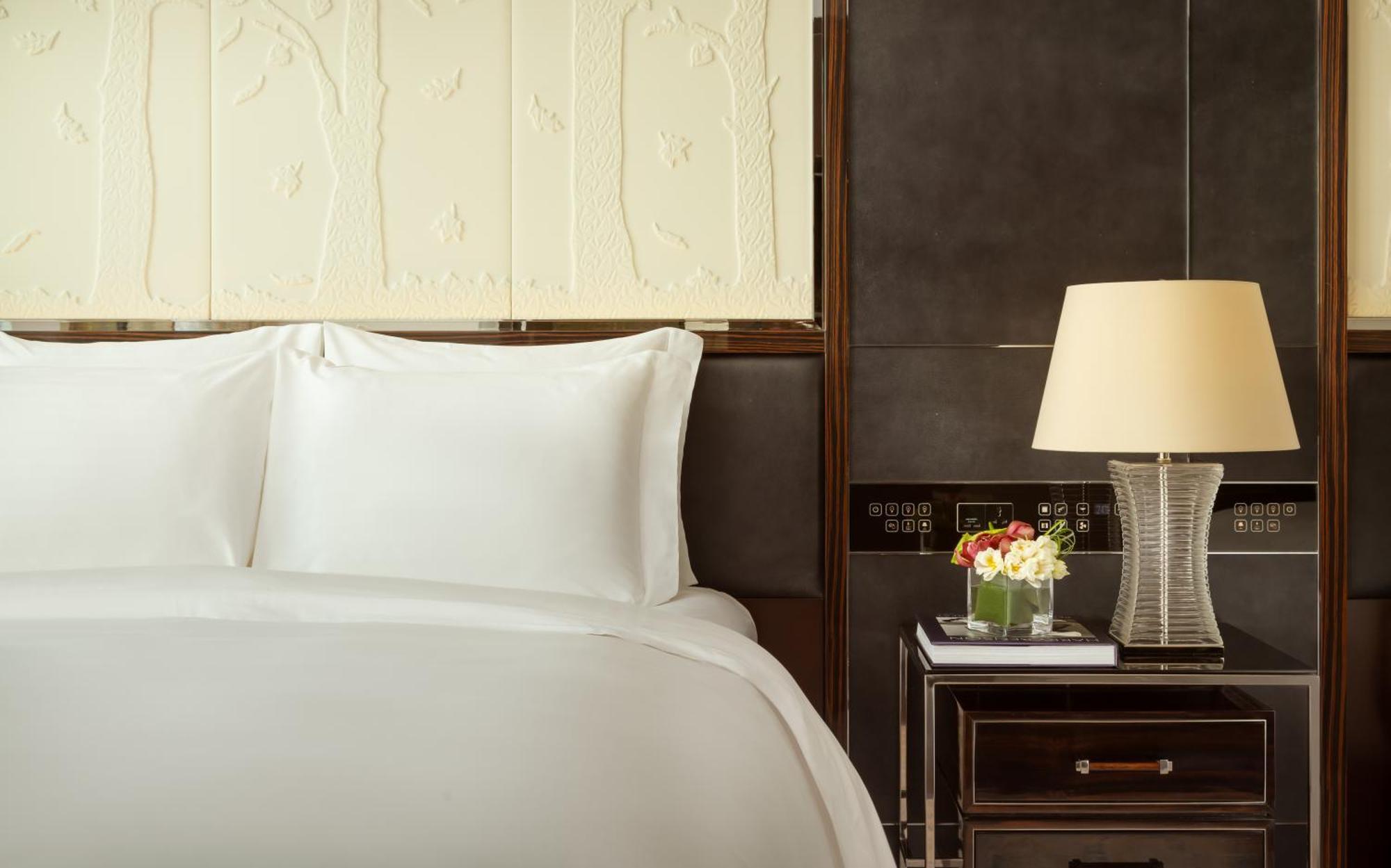 Готель The Ritz-Carlton, Astana Екстер'єр фото