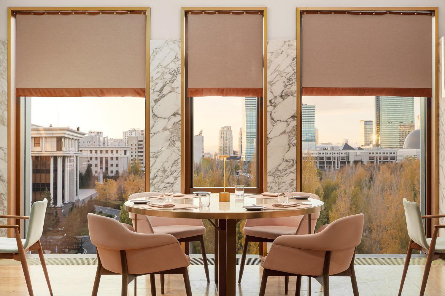Готель The Ritz-Carlton, Astana Екстер'єр фото